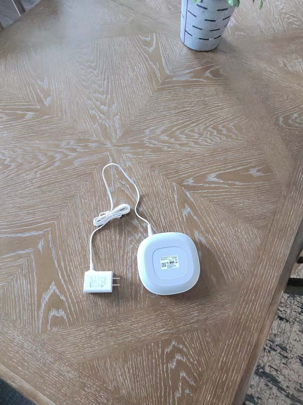 Samsung SmartThings Hub V3 IM6001-V3P01 White